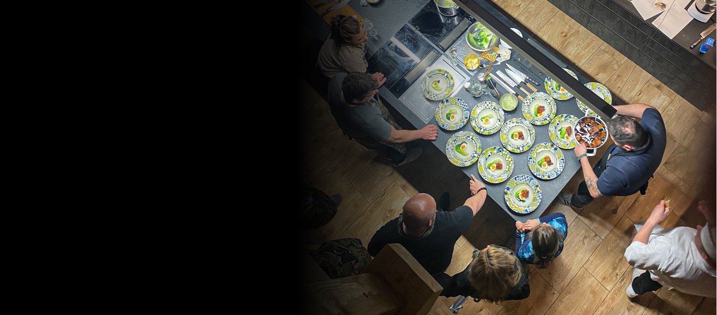 SVĚTOVÉ VAŘENÍ NA FIREMNÍ AKCI KOMERČNÍ BANKY2